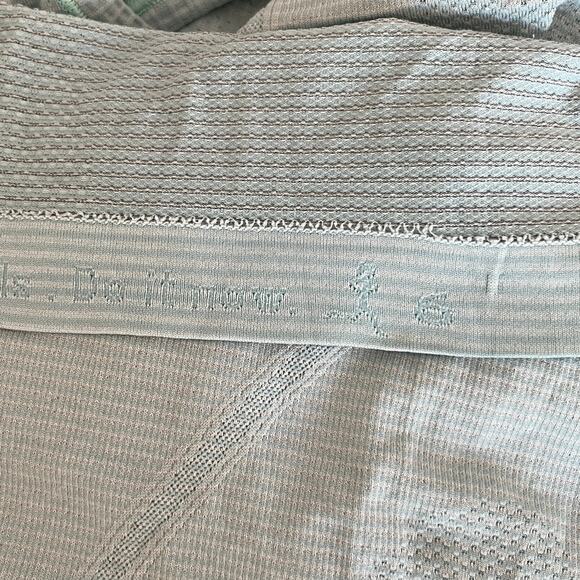 Lululemon Swiftly Tech Racerback Tank Top sz 6 - Picture 3 of 3